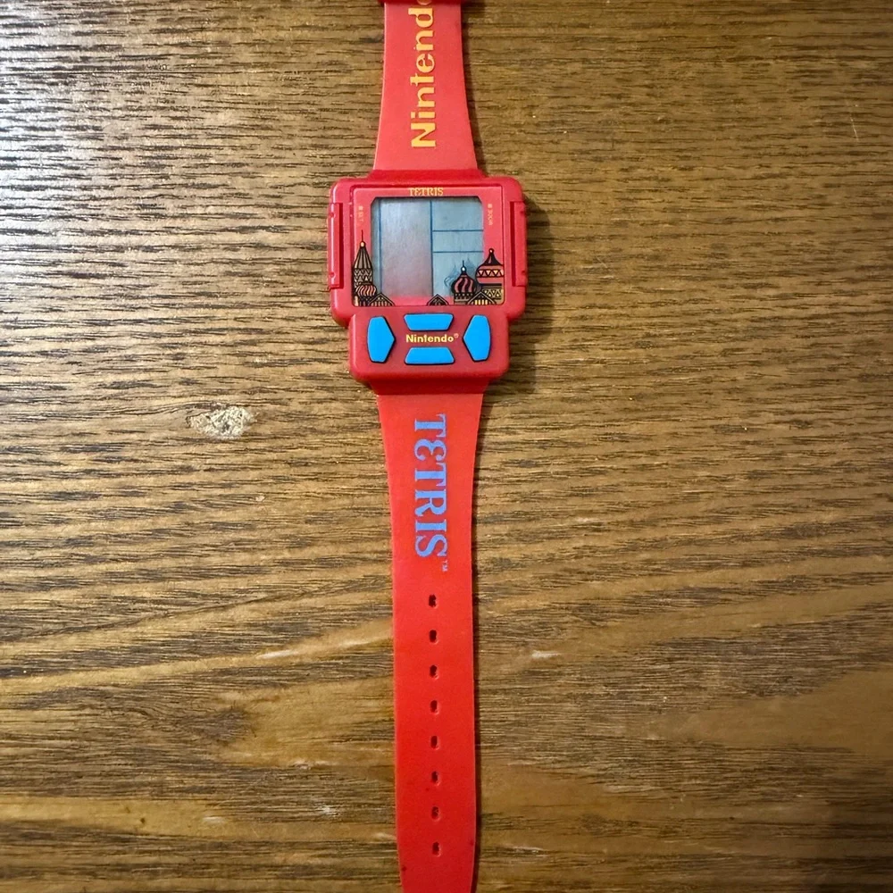 Nintendo Tetris Red LCD Game Watch 1990